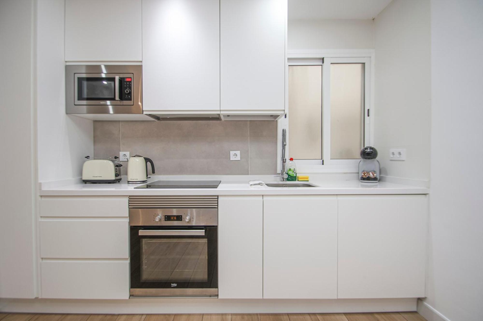 Luxurious & Spacious 4br Next To Cathedral Seville